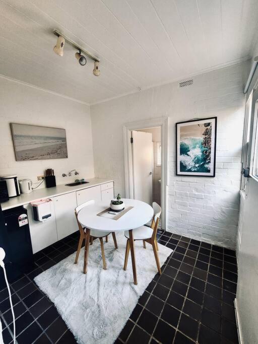 Rear Garden Apartment *